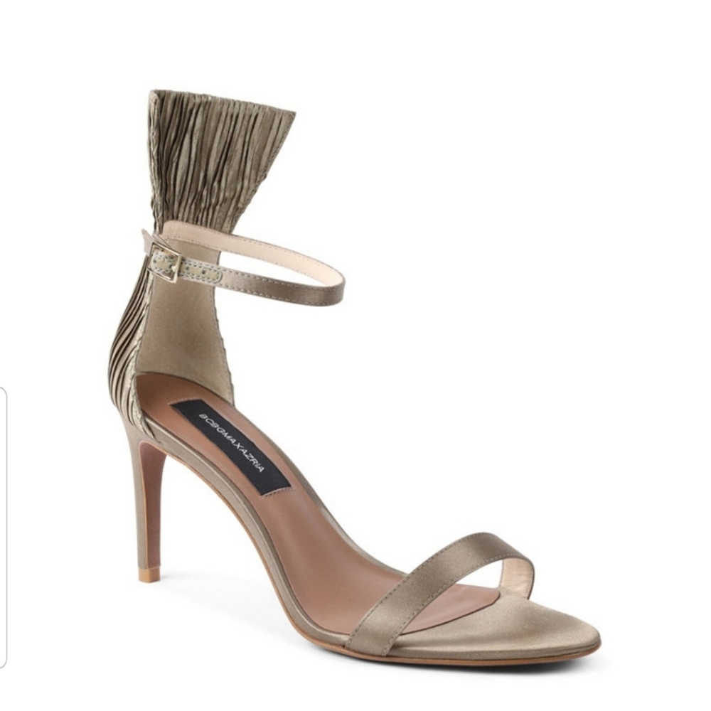 BCBGMAXAZRIA